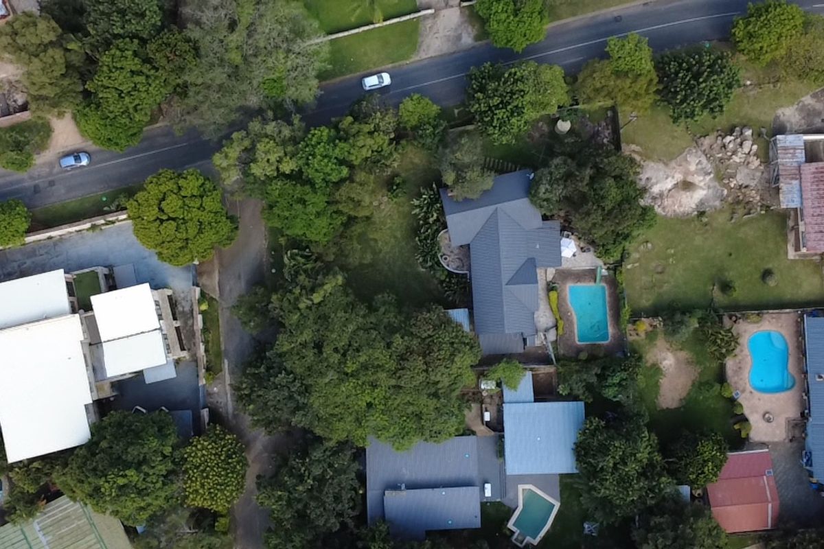 Big and Beautiful House waiting to become YOUR home! - Photo 2