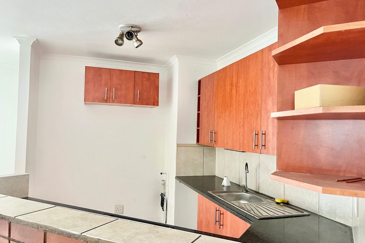 Prime Umhlanga Living – Spacious 3 Bed, 2 Bath in The Zone - Photo 4