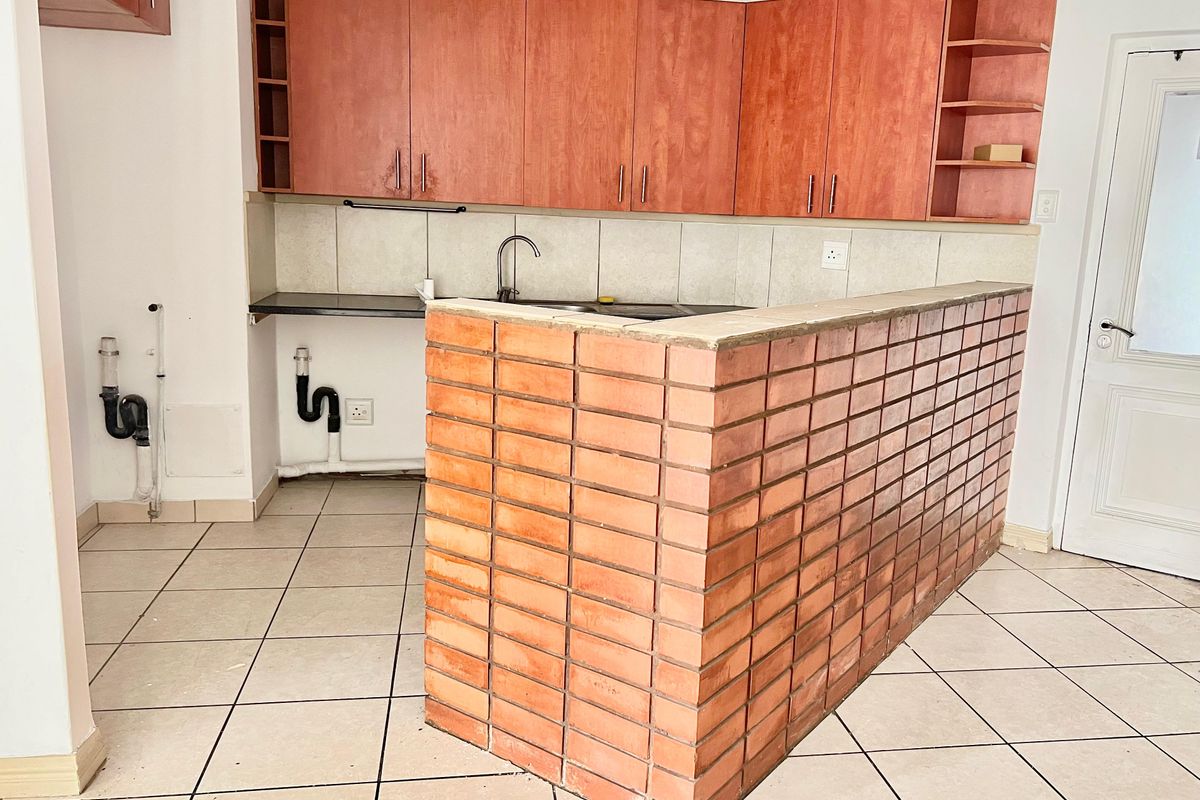 Prime Umhlanga Living – Spacious 3 Bed, 2 Bath in The Zone - Photo 2