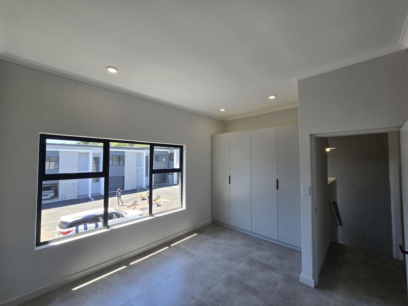 Brand new apartment for sale in Westbrook! - Photo 10