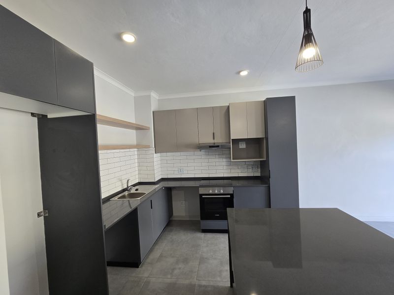 Brand new apartment for sale in Westbrook! - Photo 5