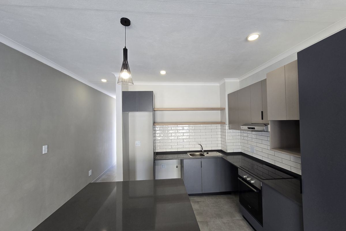 Brand new apartment for sale in Westbrook! - Photo 3