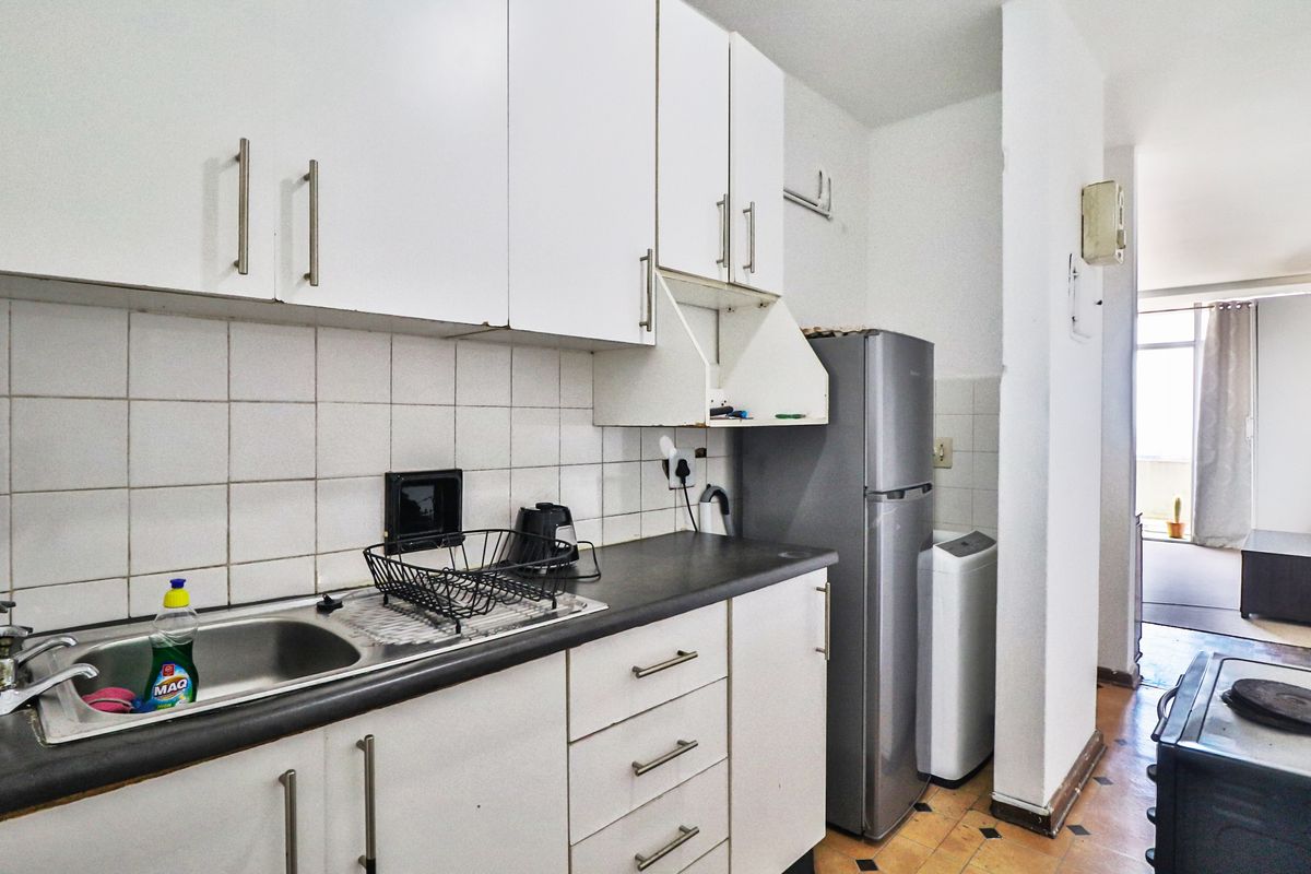 SECURE BACHELOR APARTMENT FOR SALE - Photo 4