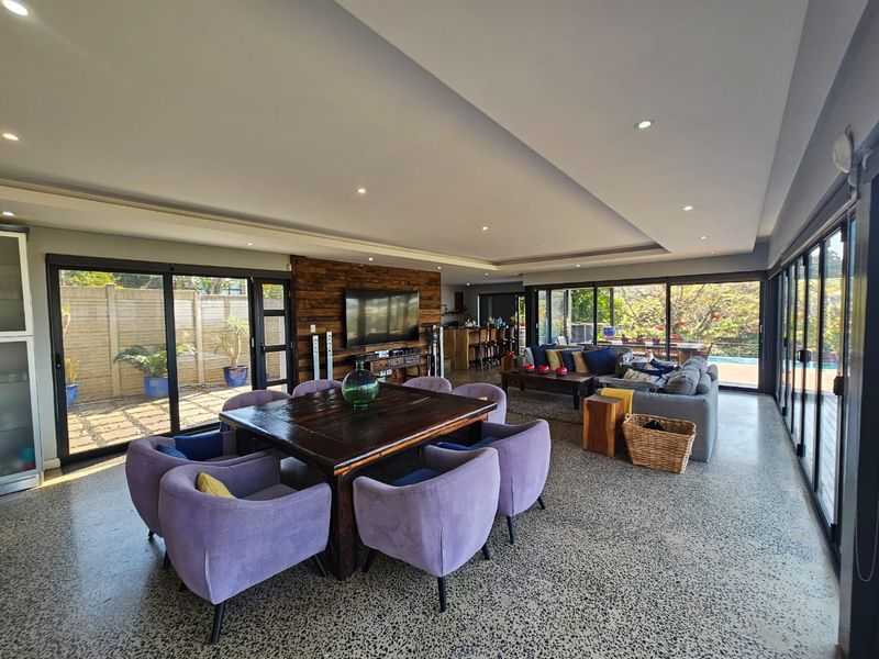Stunning Seaview Home In Salt Rock-Sole Mandate - Photo 10