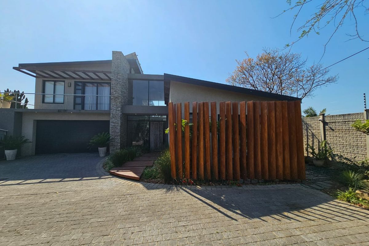 Stunning Seaview Home In Salt Rock-Sole Mandate - Photo 5