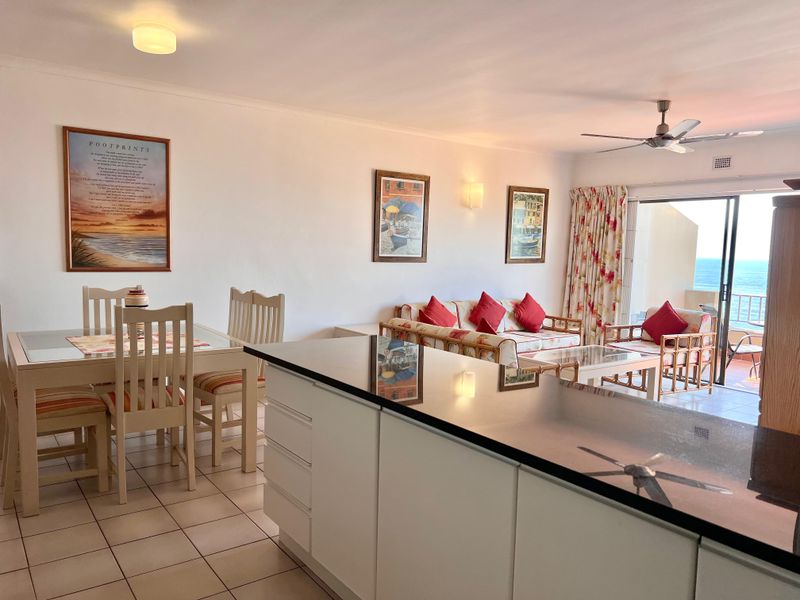 Stunning 2 Bedroom Coastal Apartment with Uninterrupted Sea Views in  Ballito - Photo 7