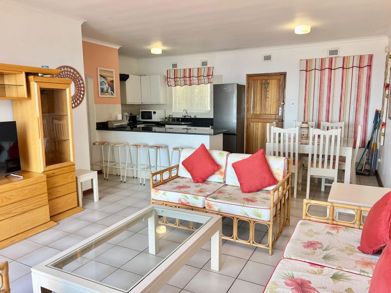 Stunning 2 Bedroom Coastal Apartment with Uninterrupted Sea Views in  Ballito - Photo 10