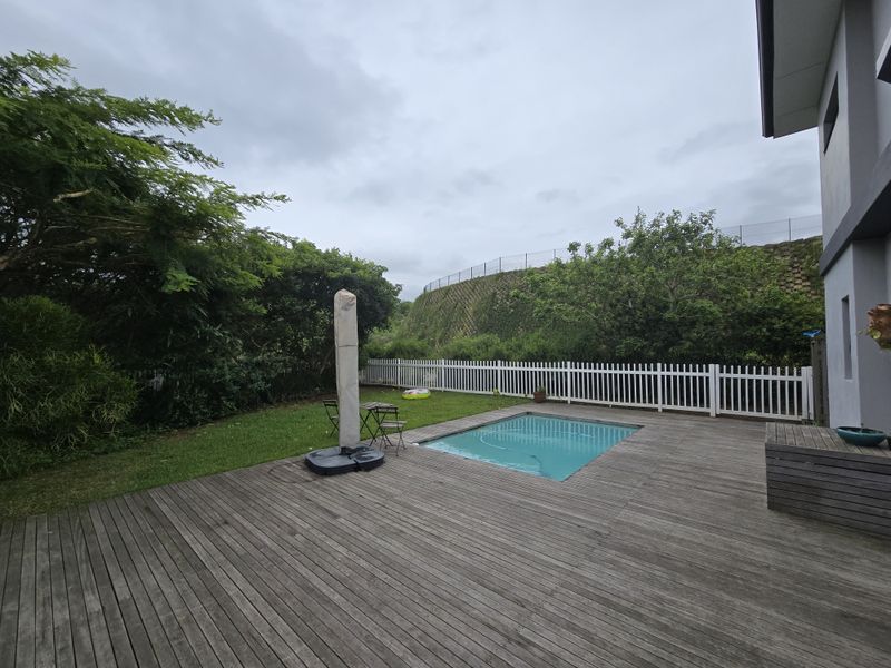 Beautiful Free-Standing Home in the picturesque Dolphin Ridge, Mount Richmore! - Photo 3