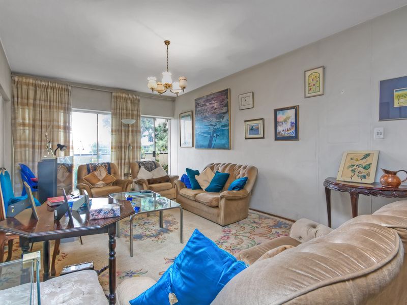 PRICED TO SELL IN A SECURE COMPLEX AND WELL MAINTAINED - Photo 6