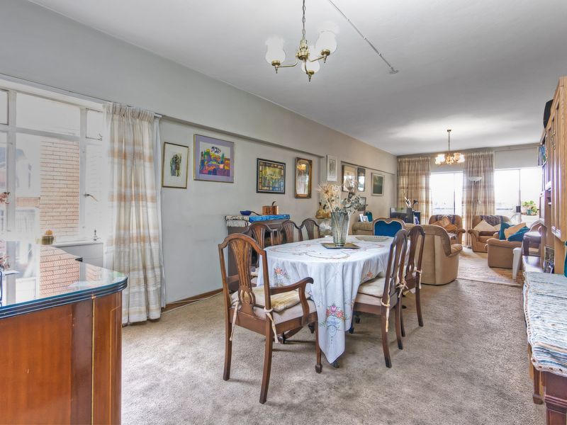 PRICED TO SELL IN A SECURE COMPLEX AND WELL MAINTAINED - Photo 5