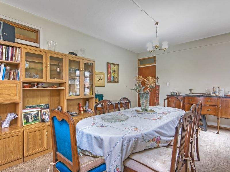 PRICED TO SELL IN A SECURE COMPLEX AND WELL MAINTAINED - Photo 7