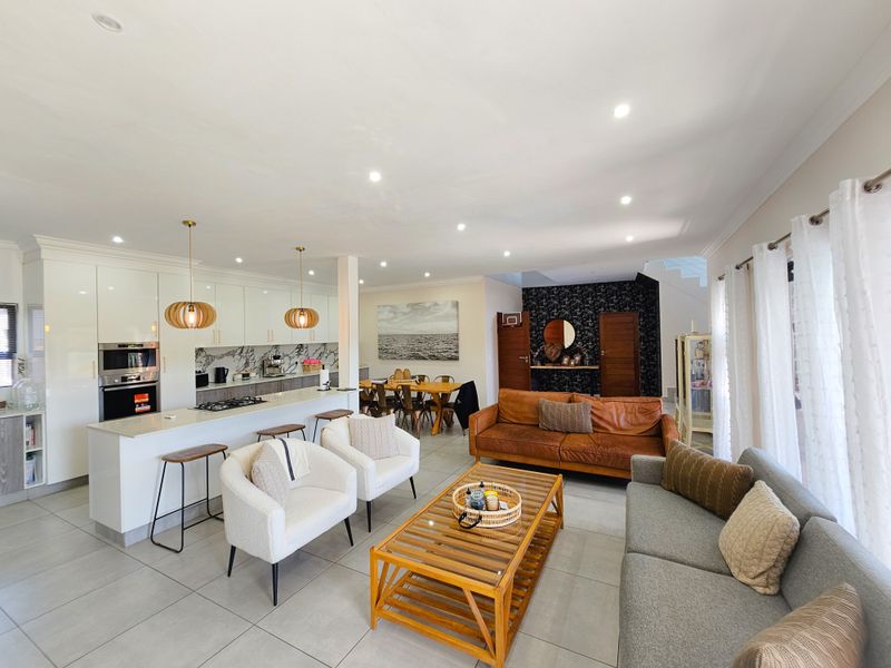 Free-standing 4 bedroom home for sale in Salt Rock! - Photo 6