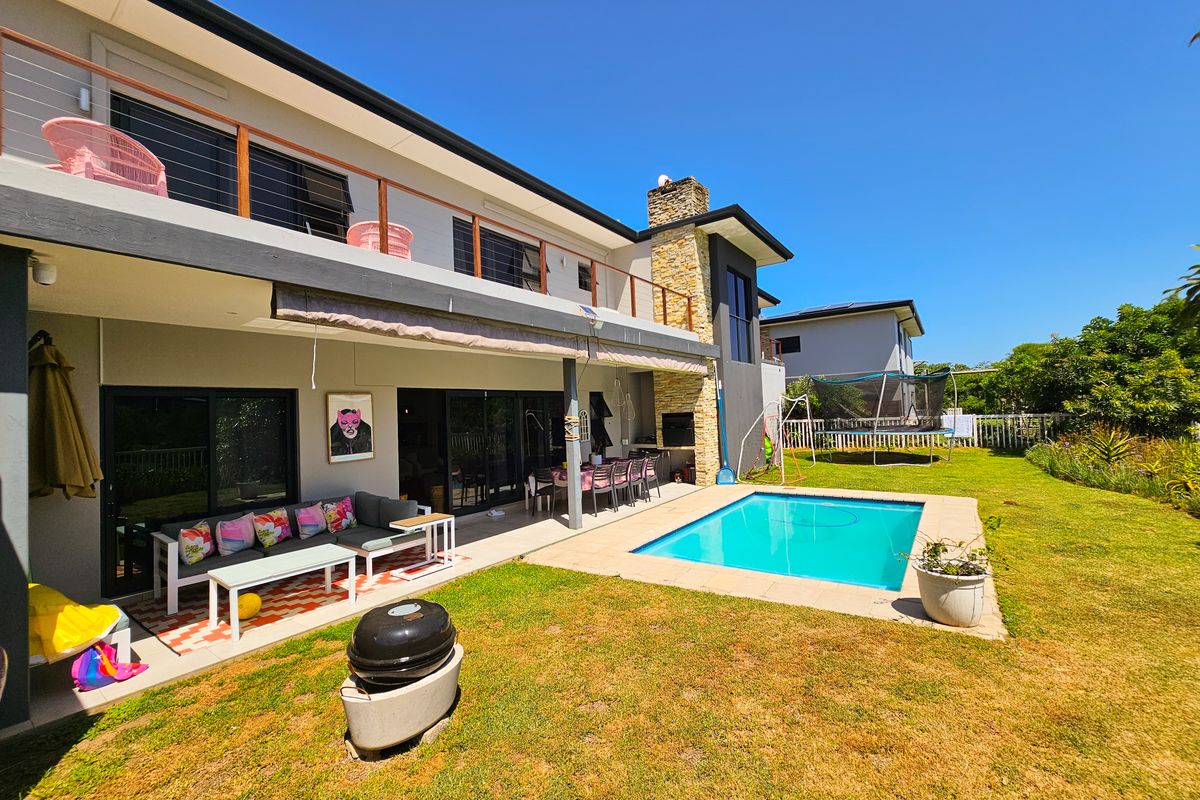 Free-standing 4 bedroom home for sale in Salt Rock! - Photo 2