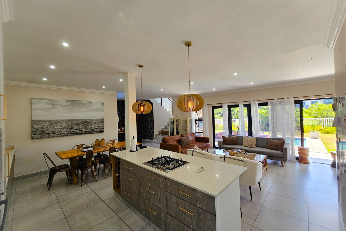 Free-standing 4 bedroom home for sale in Salt Rock! - Photo 4