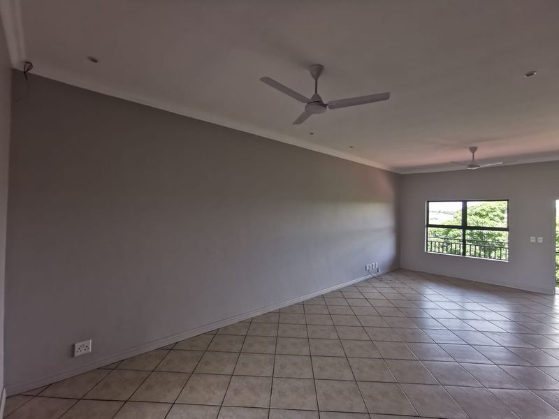 Top floor apartment for SALE in Hiltop estate!!! - Photo 10