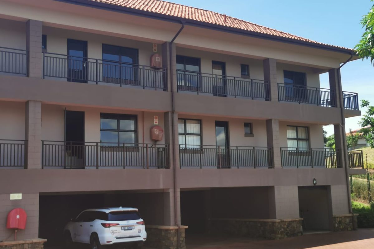 Top floor apartment for SALE in Hiltop estate!!! - Photo 2