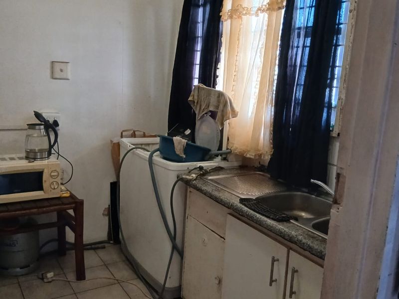 3 BED 1 BATH DUPLEX FOR SALE - Photo 6