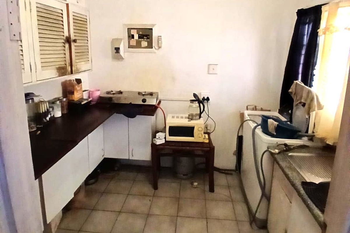 3 BED 1 BATH DUPLEX FOR SALE - Photo 5