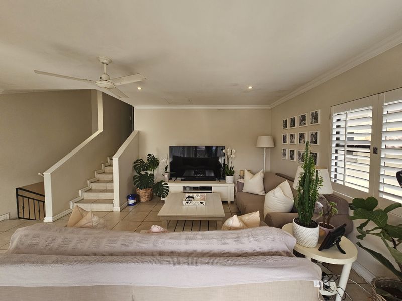 Multi level modern home for sale - Photo 6