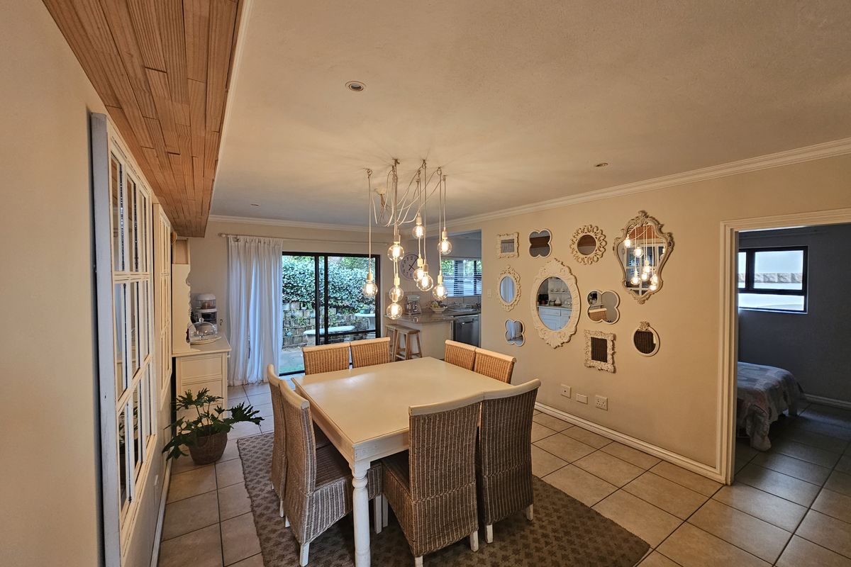 Multi level modern home for sale - Photo 2