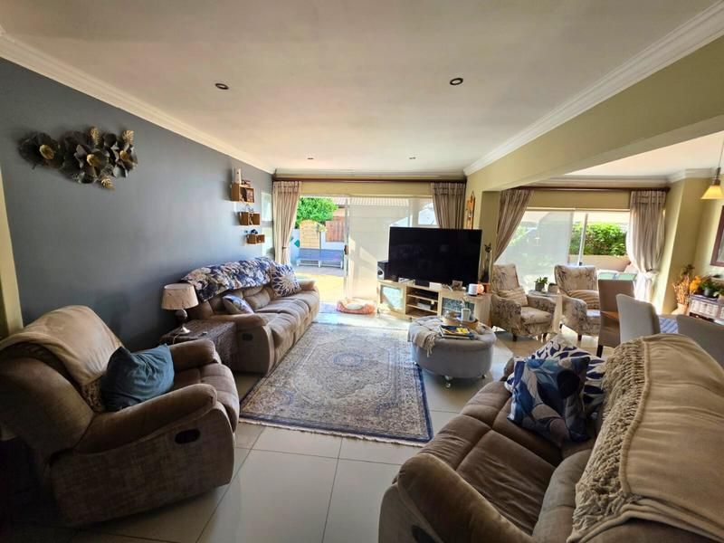 THIS IS IT!!! 🤩 Exclusive, Elegant Family Living in Blue Gill Estate!!!!!!!!!!! - Photo 9