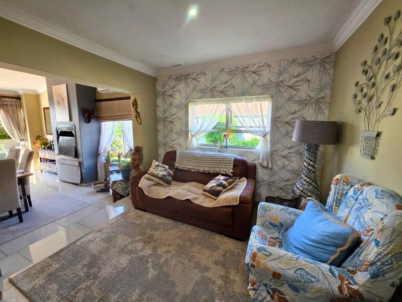 THIS IS IT!!! 🤩 Exclusive, Elegant Family Living in Blue Gill Estate!!!!!!!!!!! - Photo 7