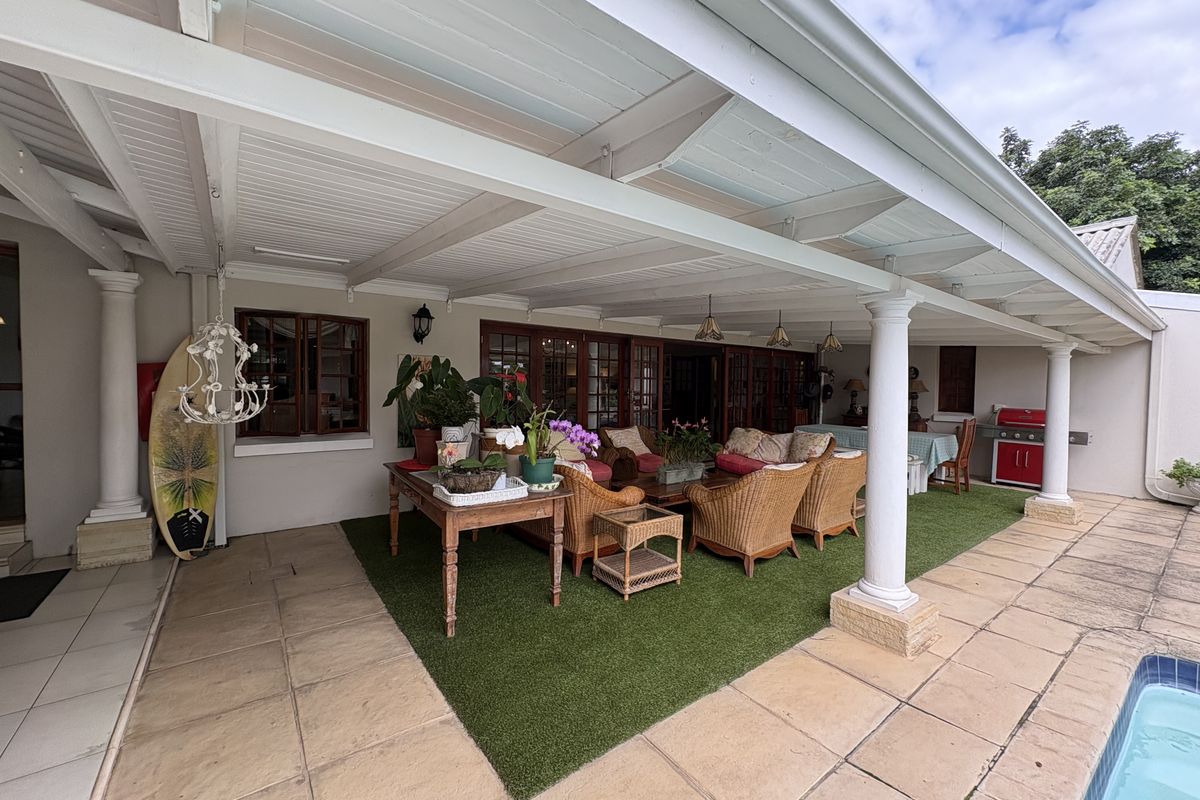 GORGEOUS SHORTENS HOME. - Photo 4