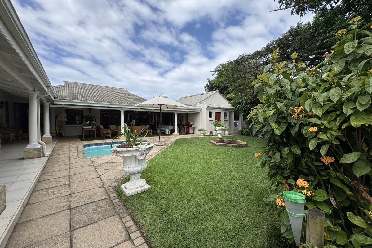 GORGEOUS SHORTENS HOME. - Photo 2