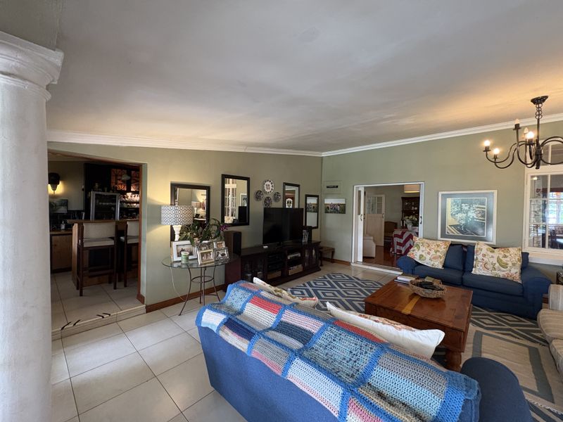 GORGEOUS SHORTENS HOME. - Photo 7