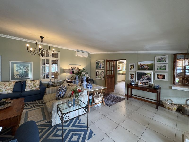 GORGEOUS SHORTENS HOME. - Photo 8