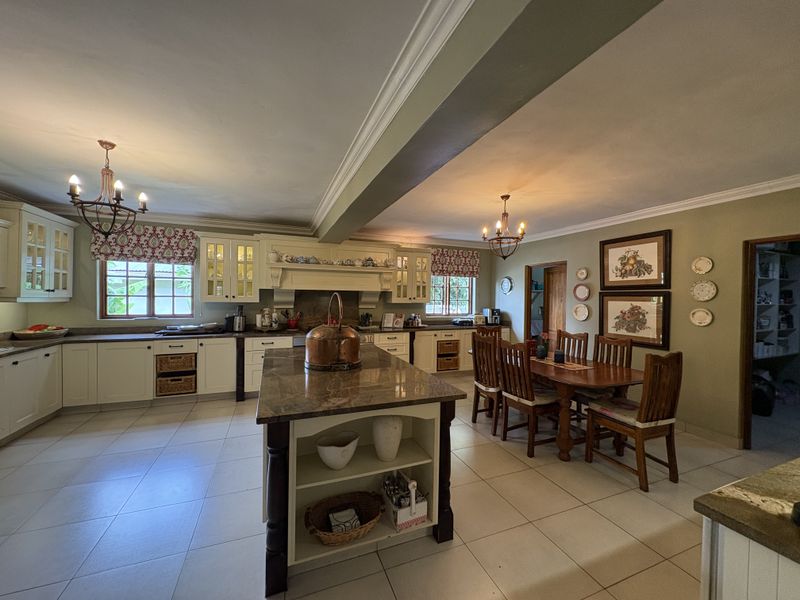 GORGEOUS SHORTENS HOME. - Photo 10