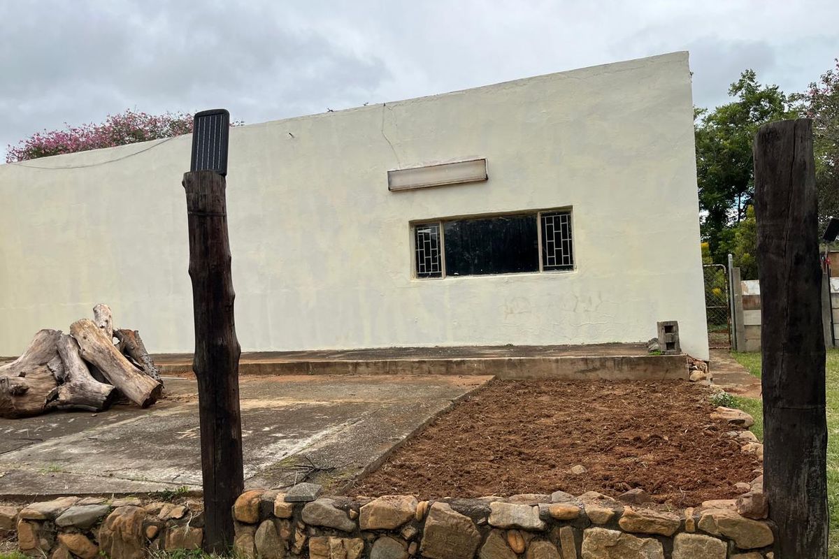 Charming Smallholding for Sale in Buffelsfontein, Mooinooi – Endless Potential! - Photo 2