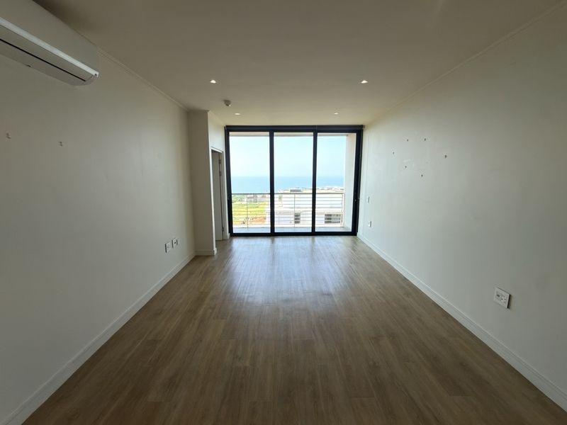 Stunning 2 bedroom apartment with sea views *OVER 50’s* - Photo 7