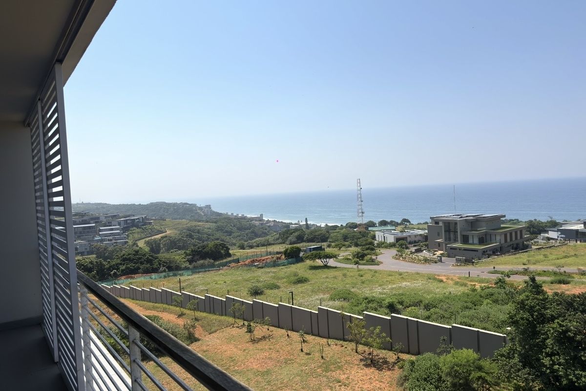 Stunning 2 bedroom apartment with sea views *OVER 50’s* - Photo 2