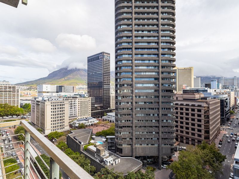 Fully Furnished apartment in the Icon - Investment Opportunity - Photo 2