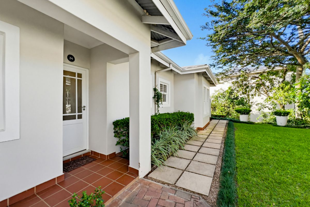 Recently  Renovated 3 Bedroom Home - Photo 2