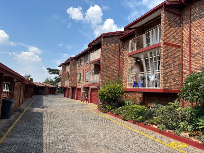 Apartment For Sale In Pretoria - Photo 8