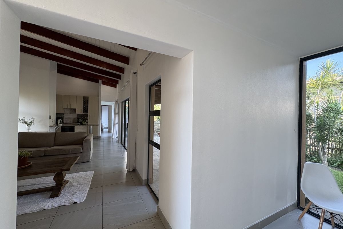 3 -Bedroom family Home. - Photo 3