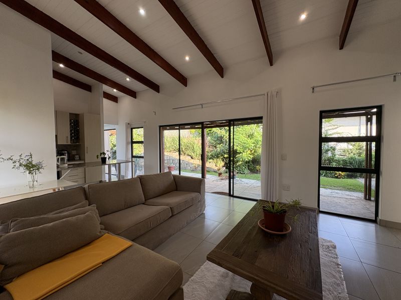 3 -Bedroom family Home. - Photo 1