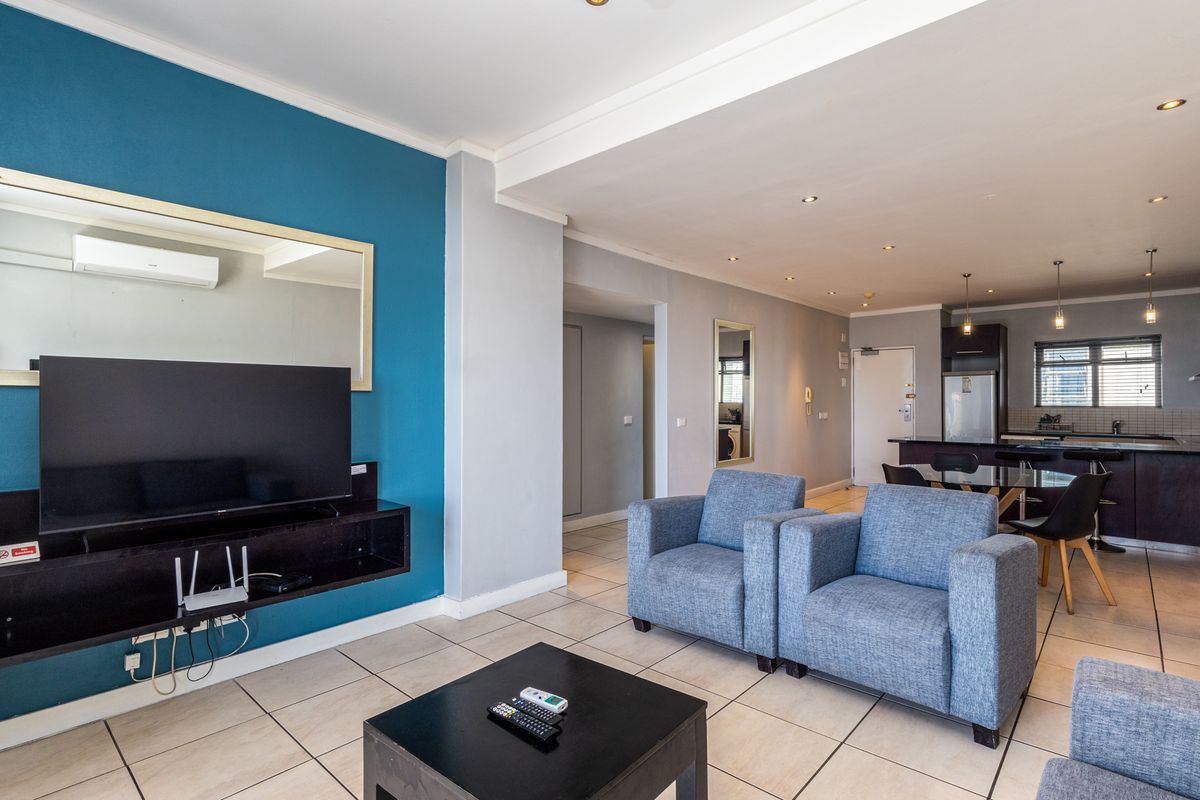 Fully Furnished 2 Bed Apartment | Strong Rental Demand - Photo 4