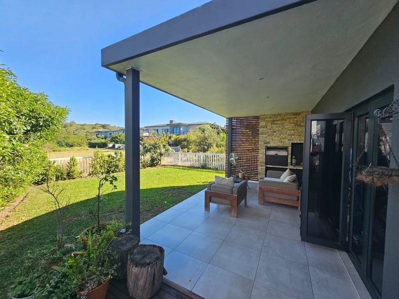 Stunning House for Sale in Salt Rock - Photo 10