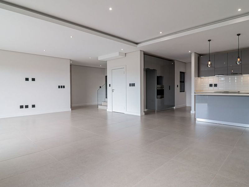 BEAUTIFUL HOME LOCATED IN THE ONE OF THE PRESTIGIOUS ESTATES IN IZINGA - Photo 10