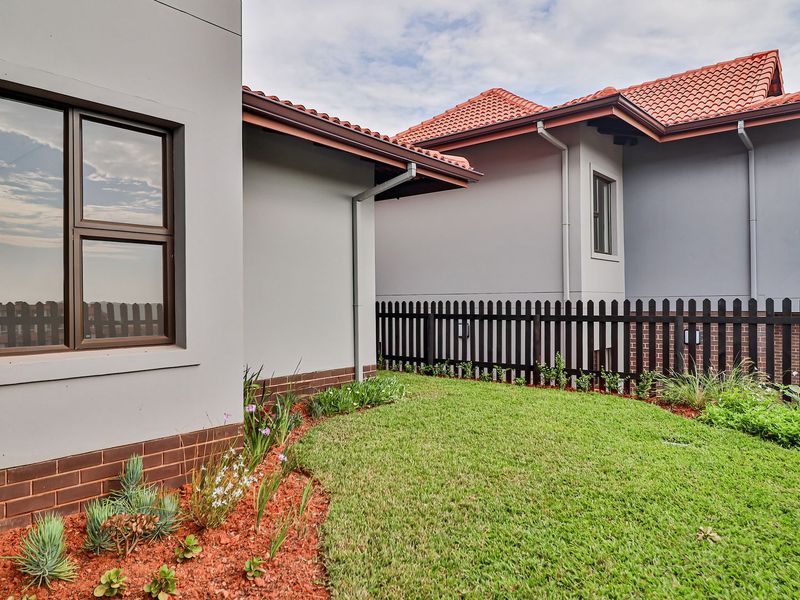 BEAUTIFUL HOME LOCATED IN THE ONE OF THE PRESTIGIOUS ESTATES IN IZINGA - Photo 5