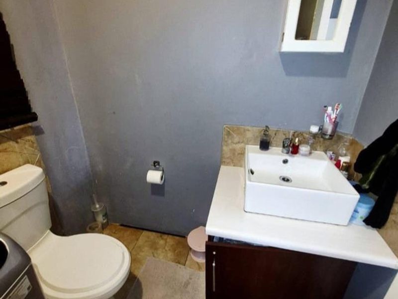 Sectional Title For Sale In Kempton Park - Photo 9