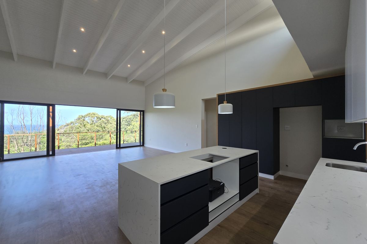 Contemporary double storey home for SALE! - Photo 4