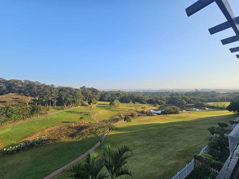 Apartment for SALE in Manor Estate! - Photo 2