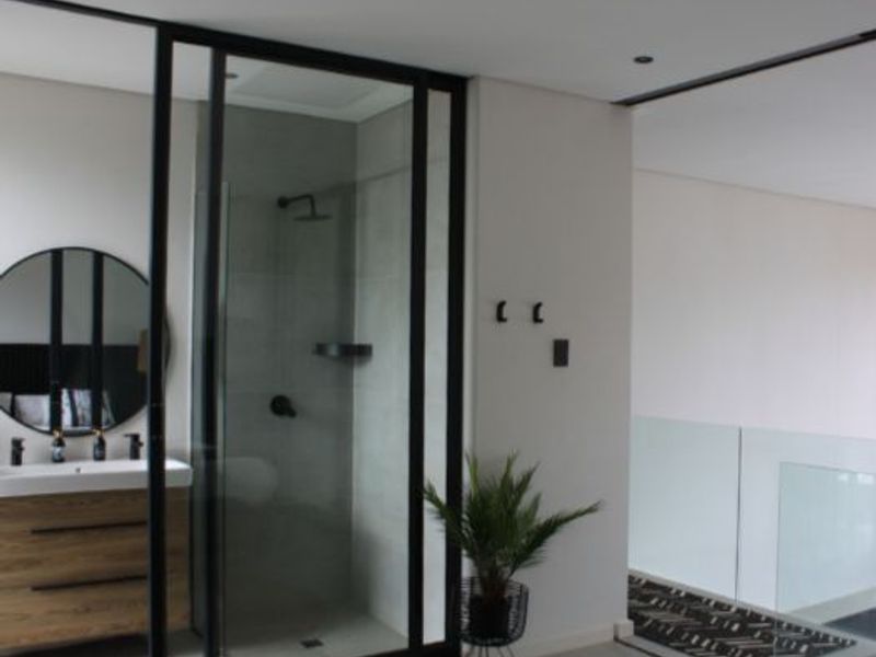 3 Bedroom Loft for SALE - Photo 8