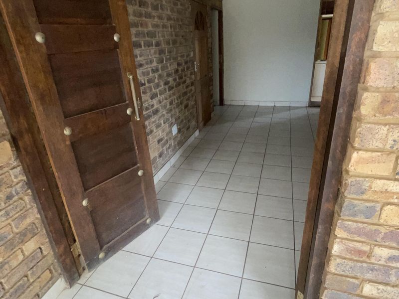 Students Accommodation in Block L next to TUT - Photo 5