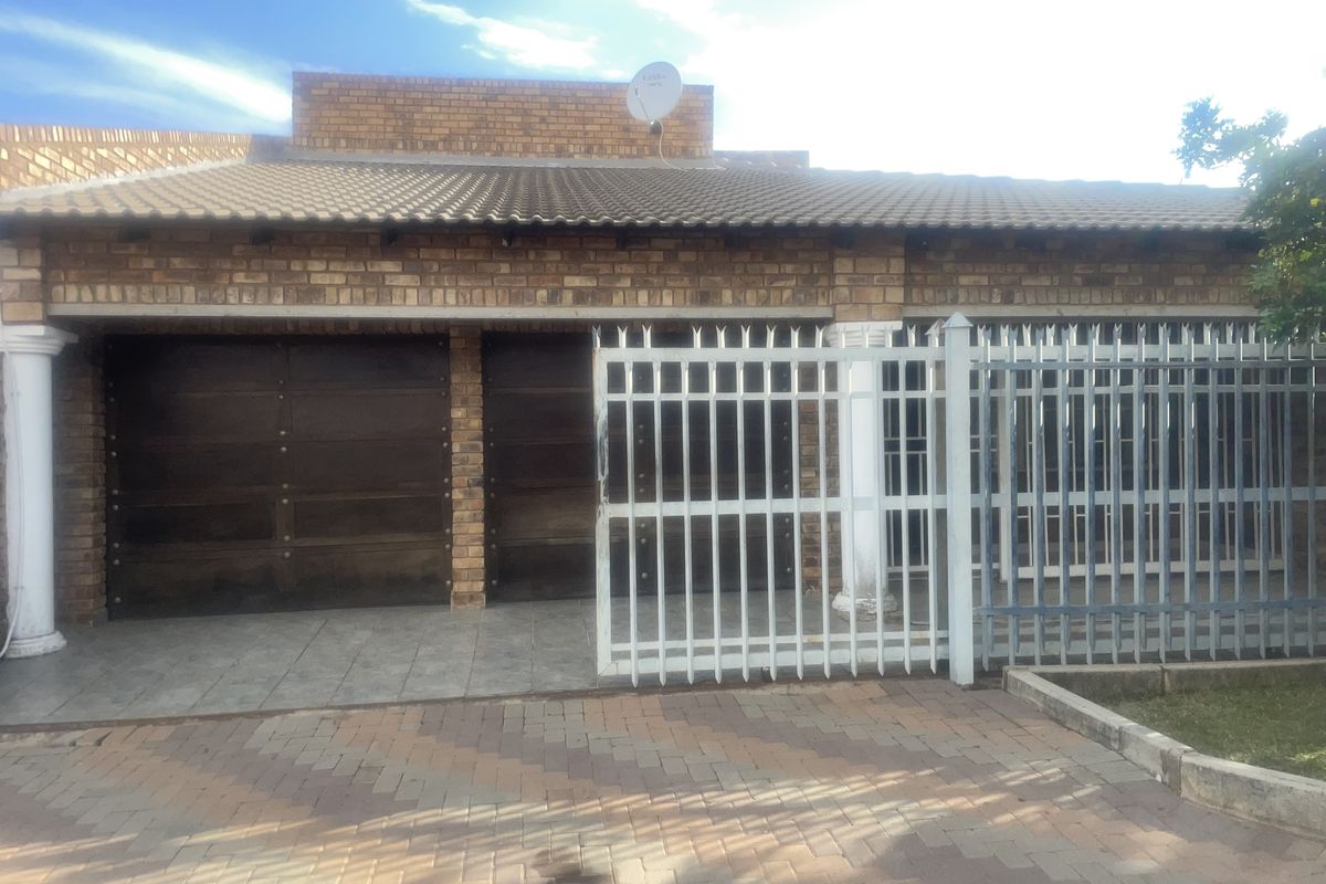 Students Accommodation in Block L next to TUT - Photo 3