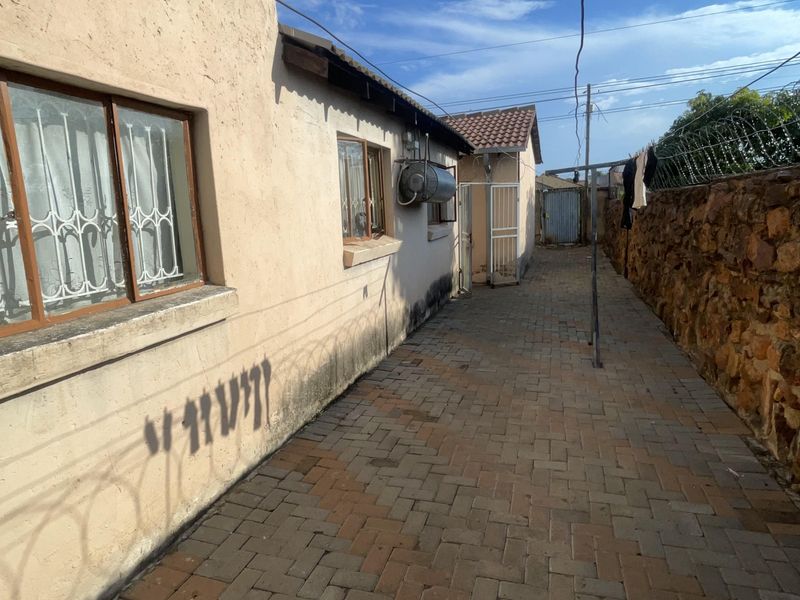 Students Accommodation in Block L next to TUT - Photo 7